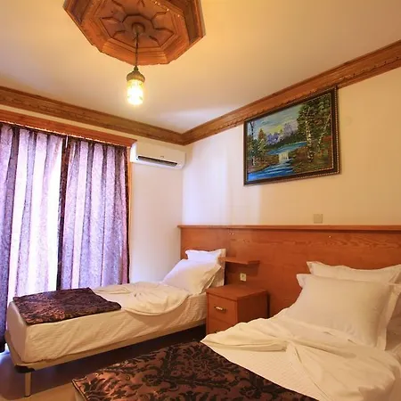 Akyaka Yali Capkini * Akyaka (Mugla)