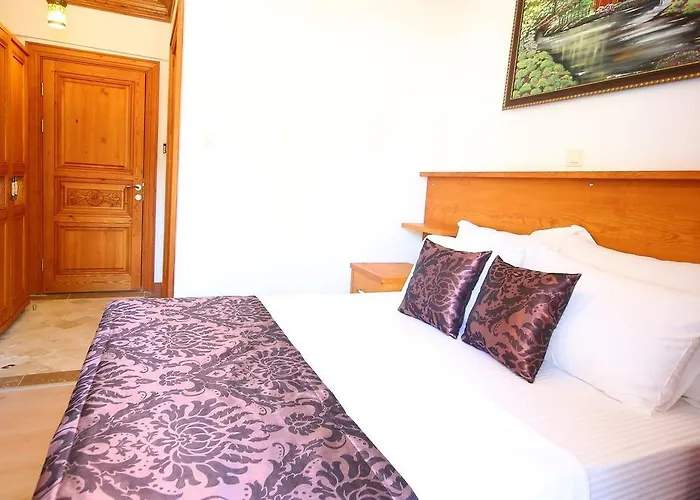 Akyaka Yali Capkini Hotel *